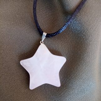 Colgante Estrella de Cuarzo Rosa