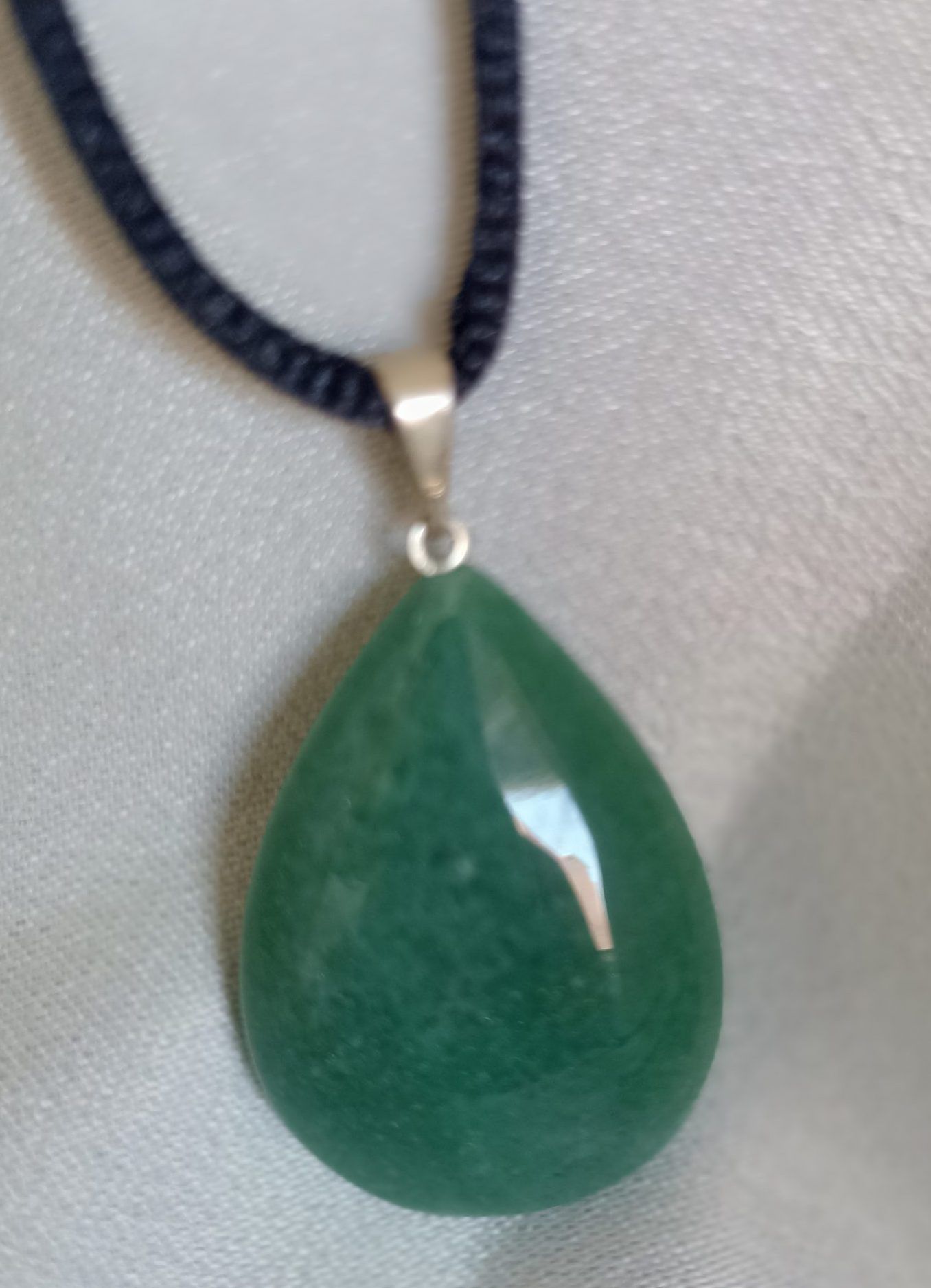 Colgante Gota de Cuarzo Verde Aventurina