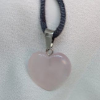 Colgante Corazón de Cuarzo Rosa