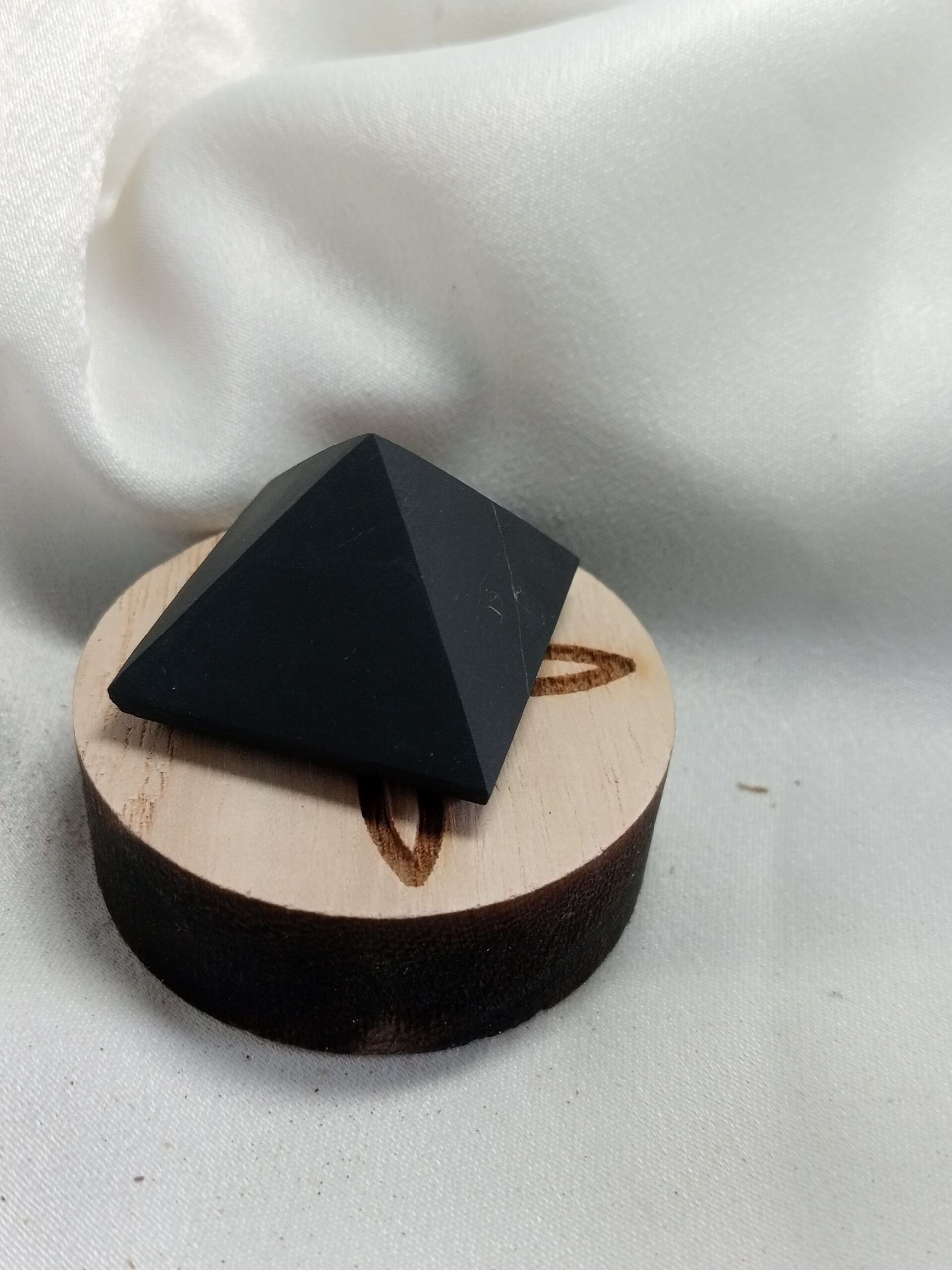 Pirámide Shungit - Imagen 4