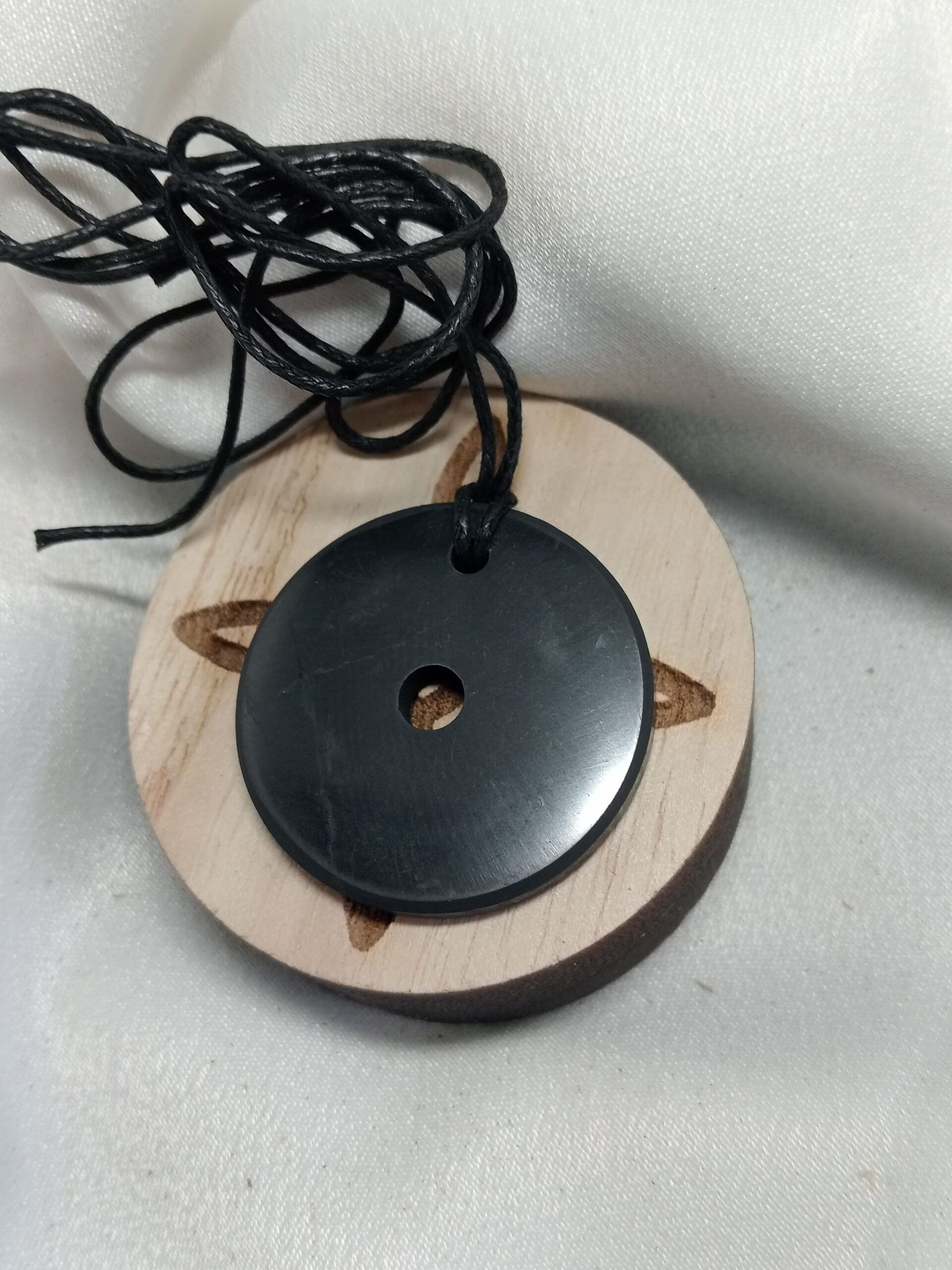 Colgante Shungit Donut - Imagen 4