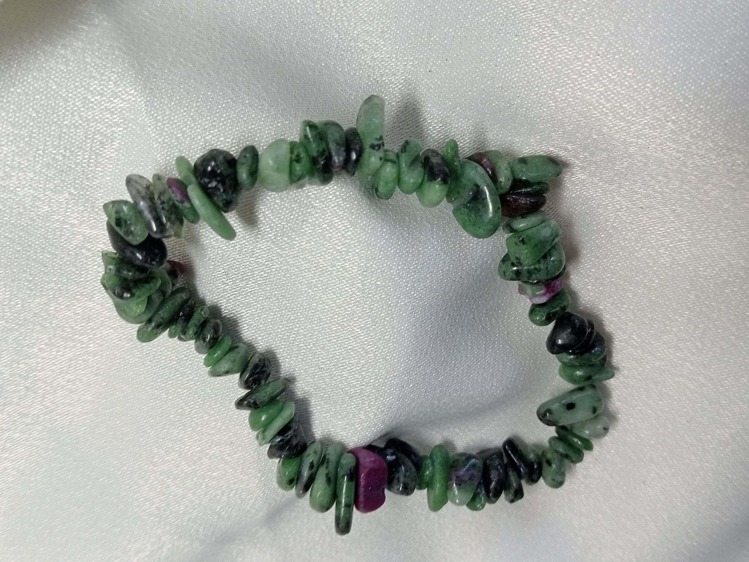 Pulsera de Zoisita con Rubí - Imagen 3
