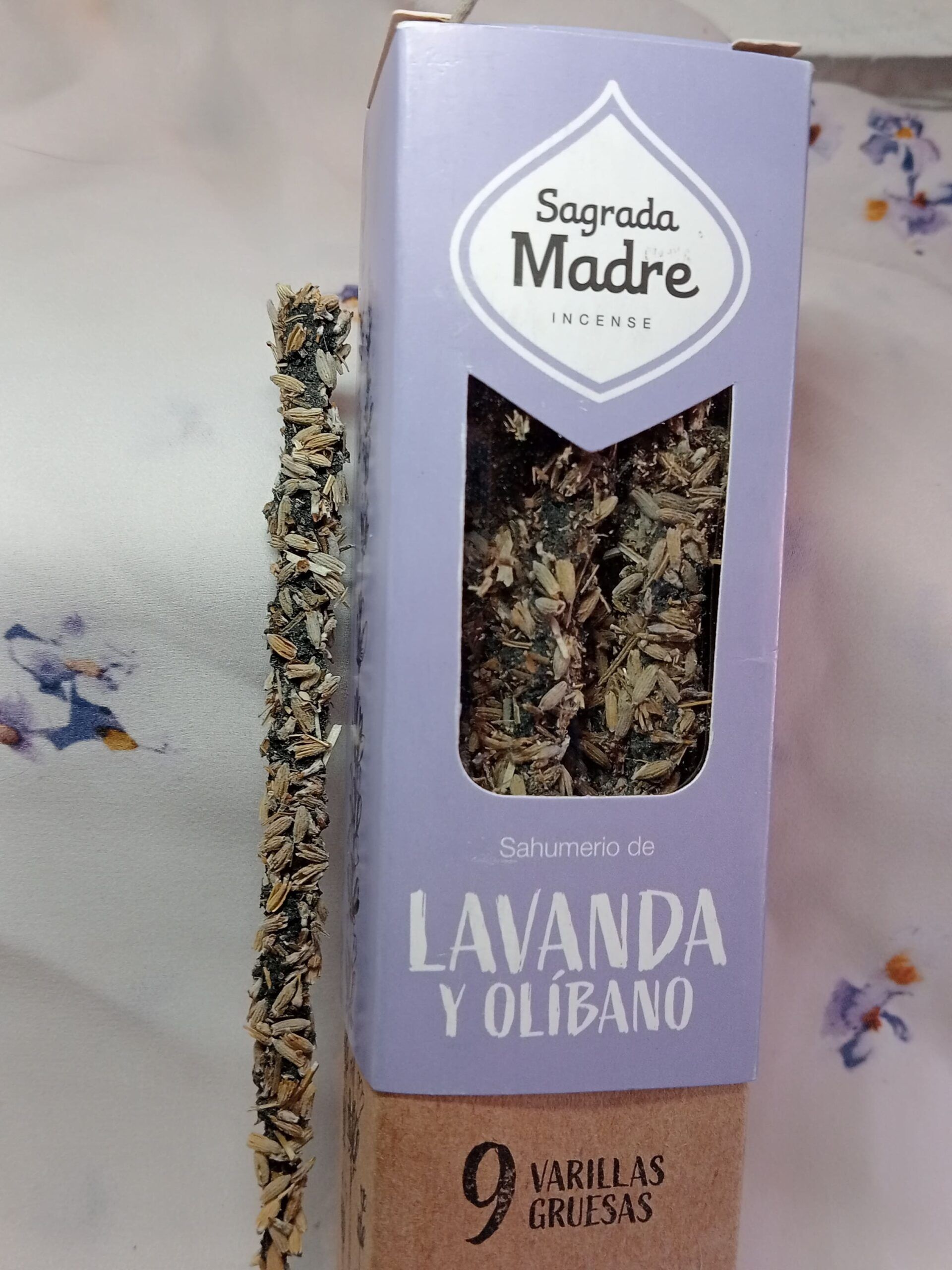 Incienso Stick Sagrada Madre de Lavanda y Olíbano